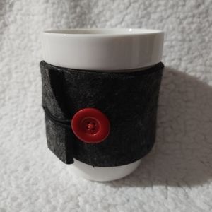 Lightly used 14oz Starbucks Mug with Sweater & Red Button